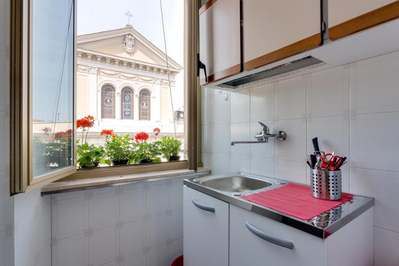St. Joseph Apartment 47 Рим Екстер'єр фото
